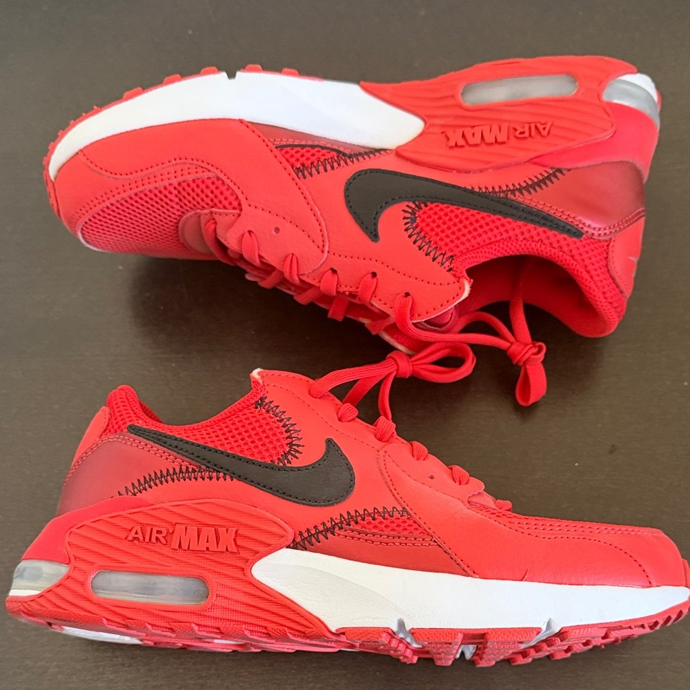 Nike Air Max Excee Red Women's Air Sneakers with Black Swoosh. - Picture 11 of 12